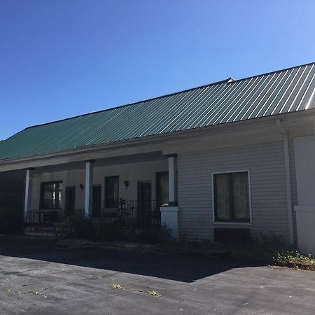 Bonaire Motel Hendersonville Dış mekan fotoğraf